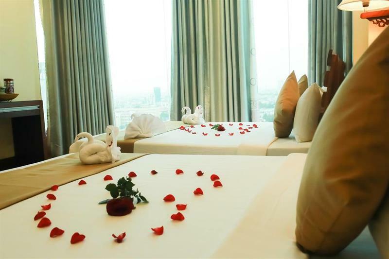 Khách sạn Adina 3*