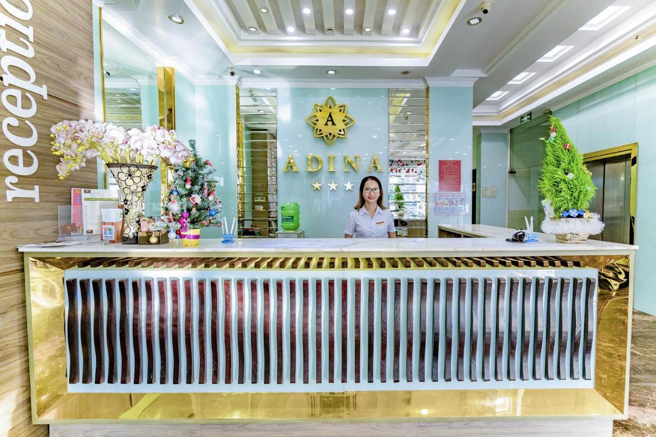 Adina Khách sạn 3*
